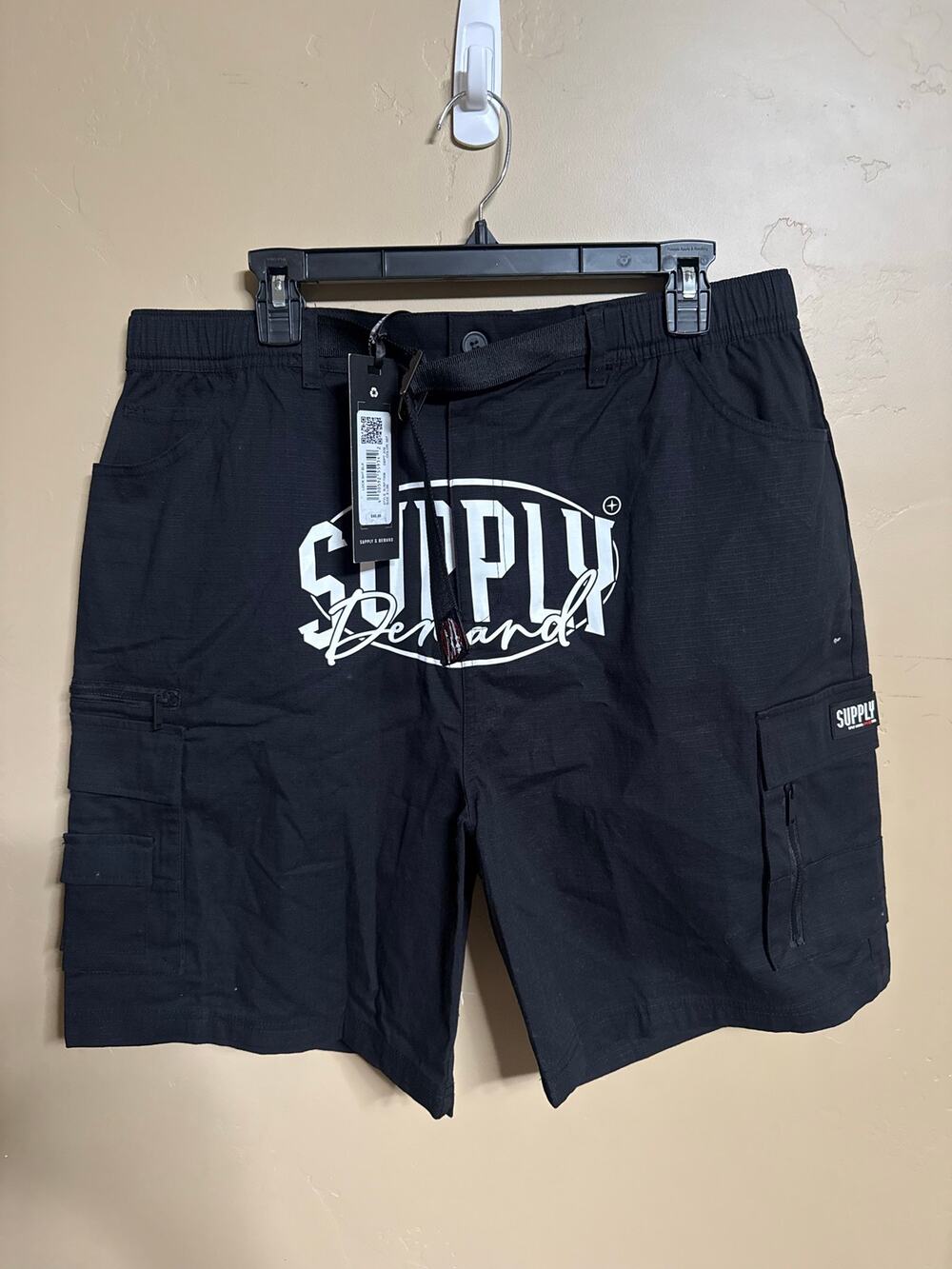 Mens Supply & Demand Shorts